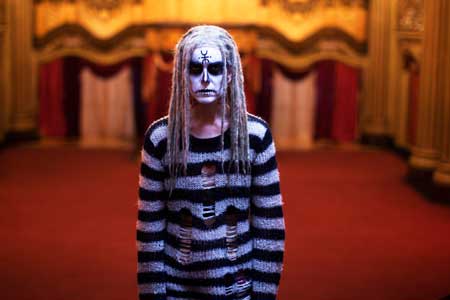 lords-of-salem-Sheri-Moon-Zombie-image